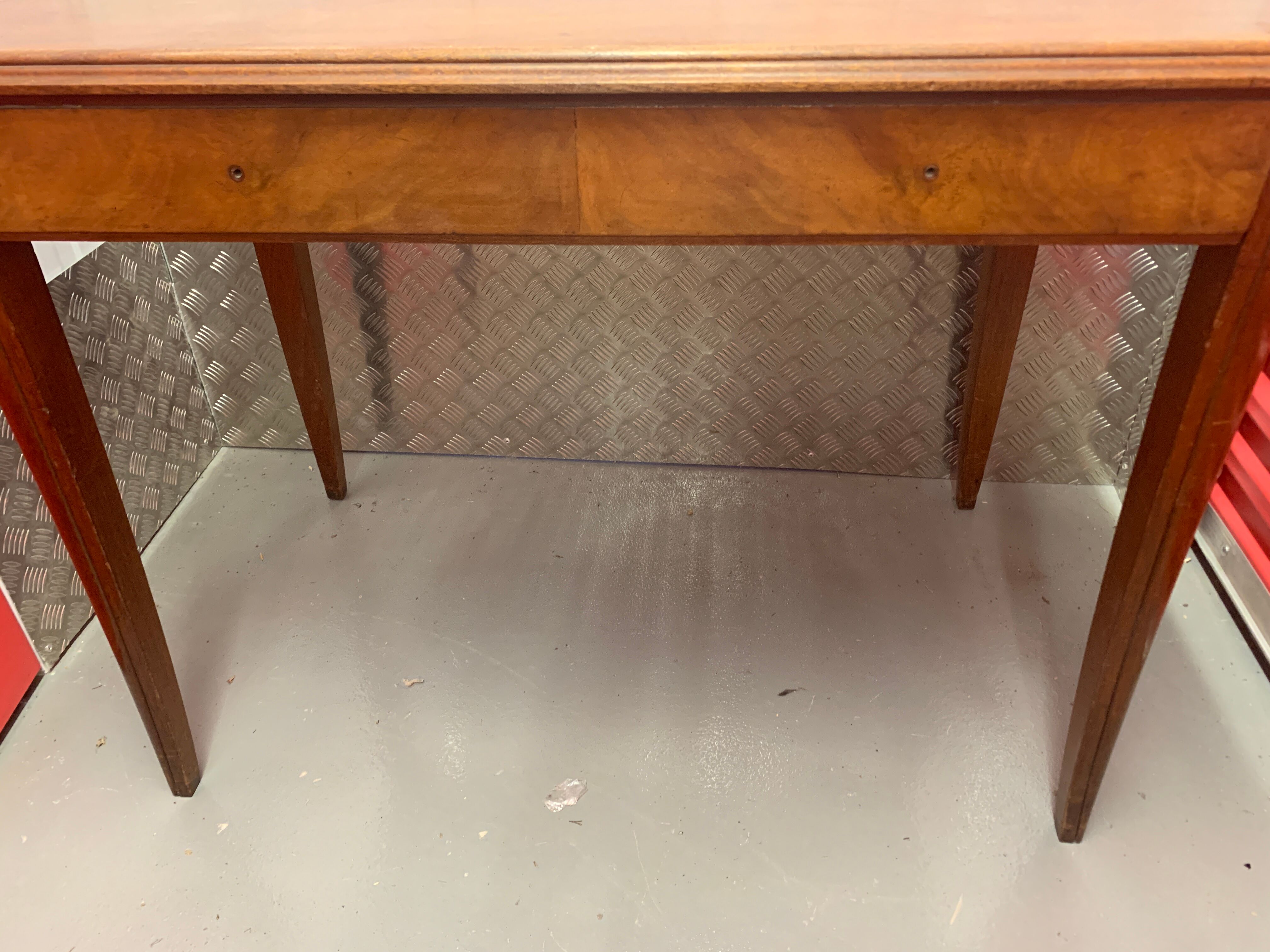 Table with compass feet