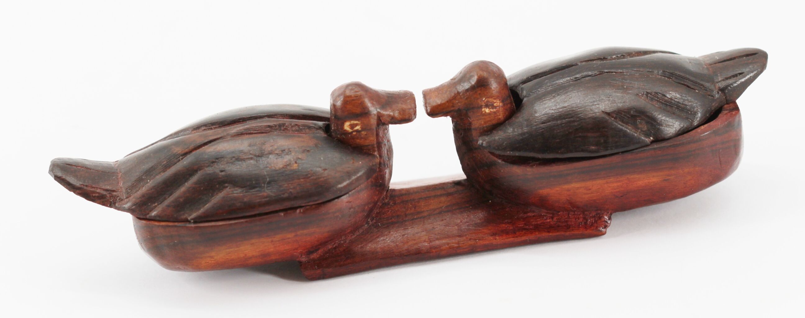 salt shaker wooden ducks