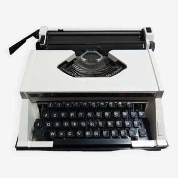 Olympia Typist 1970