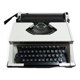 Olympia Typist 1970