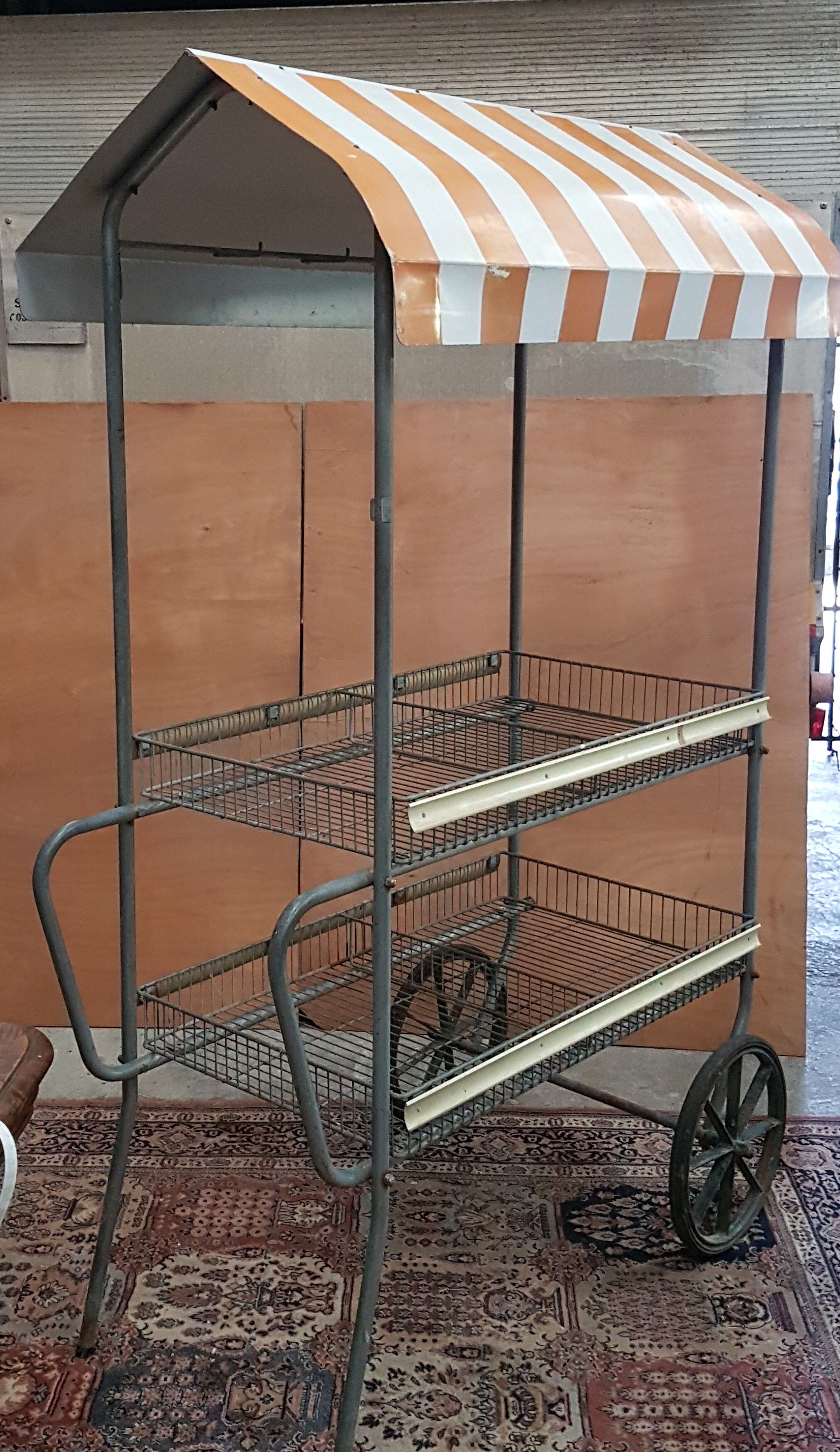 Former street shopping cart
