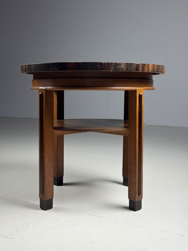 Table d'appoint de l'école d'Amsterdam
