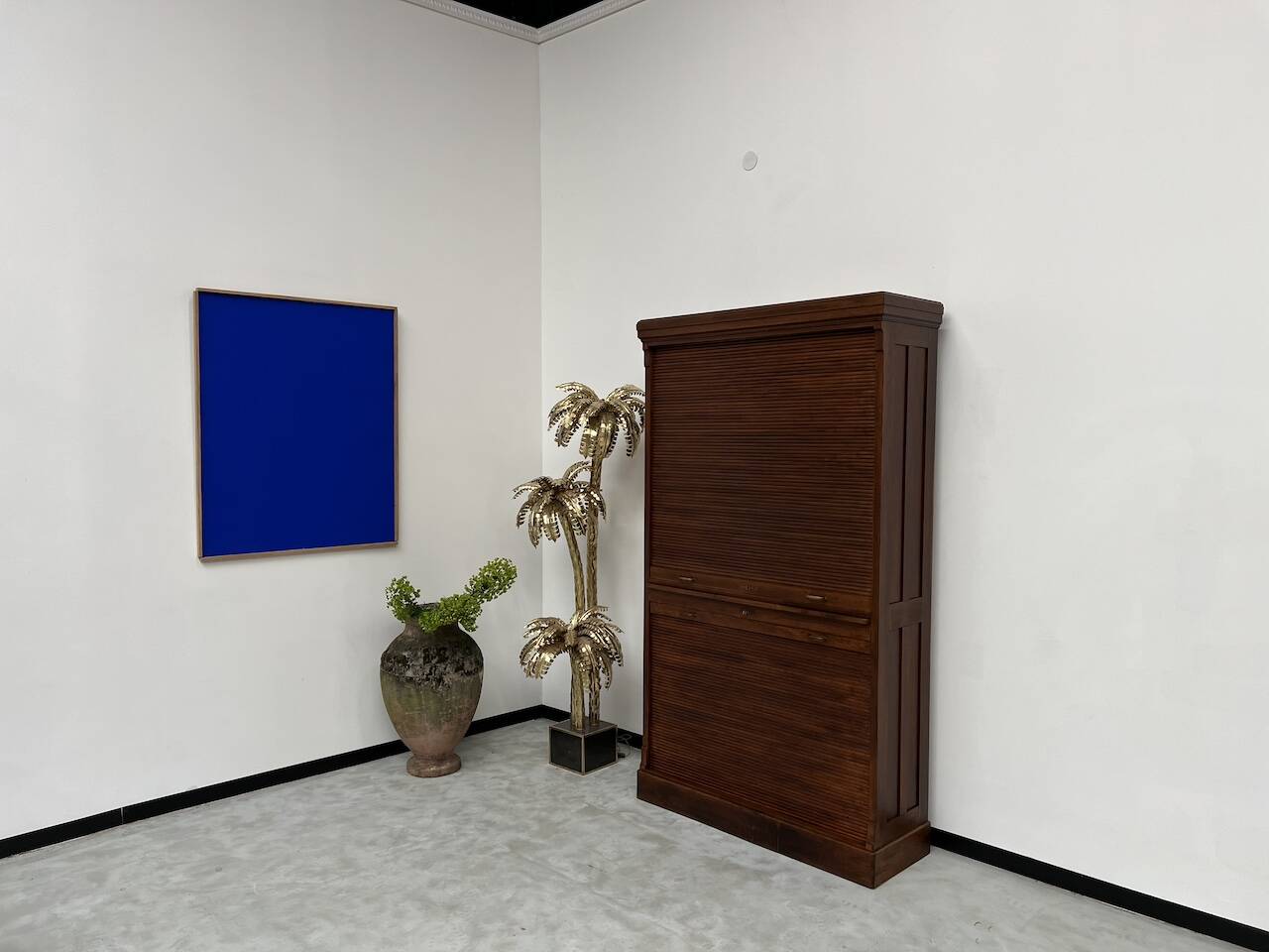 Solid oak curtain cabinet, circa 1930