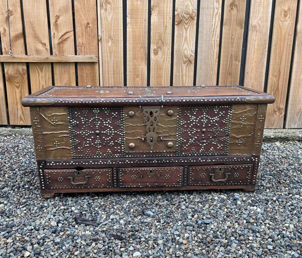 mariage Coffre Zanzibar/Shirazi 19e s