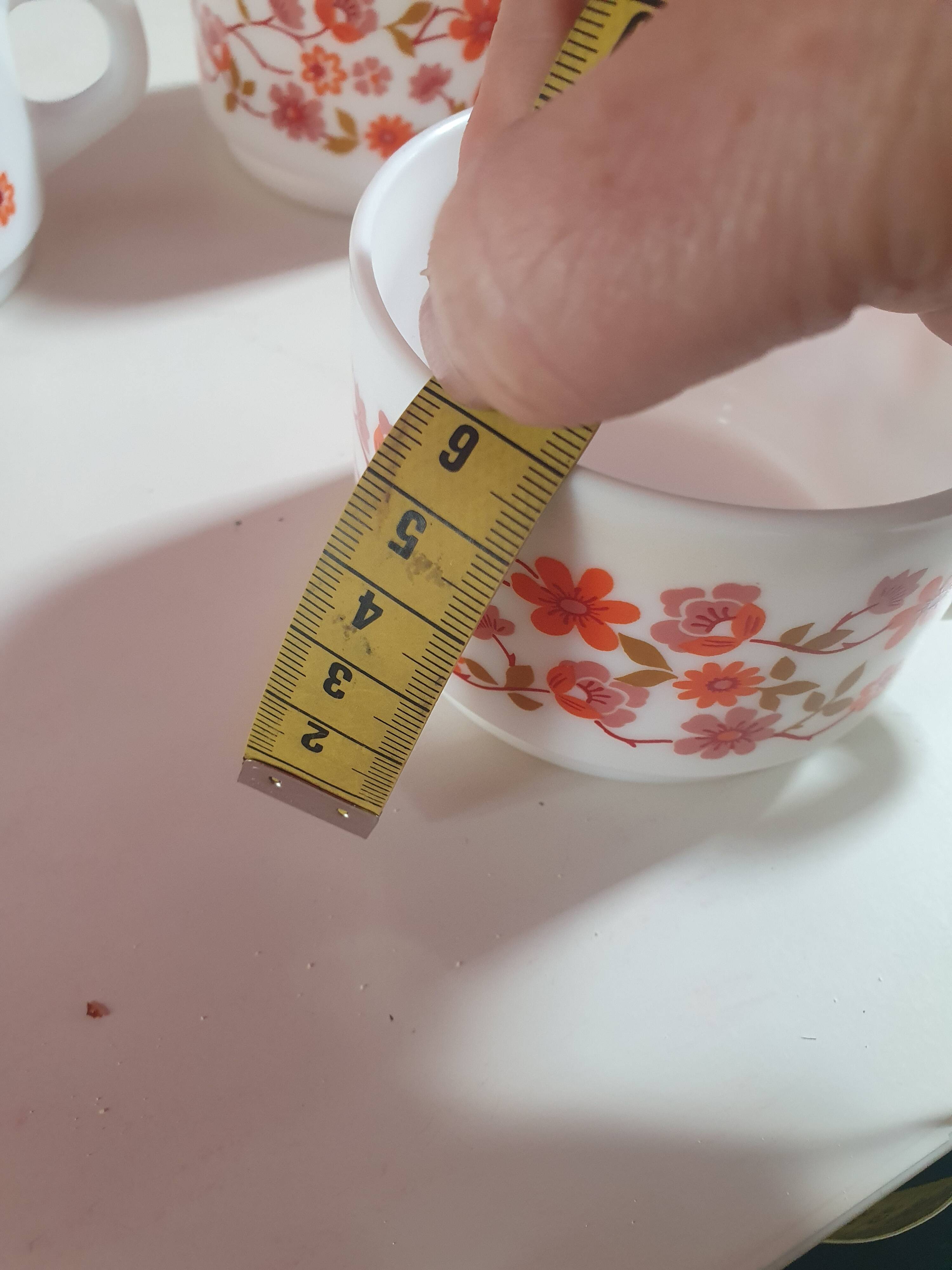 set of 6 vintage Arcopal Scania mugs with small orange liberty flowers from the 70s