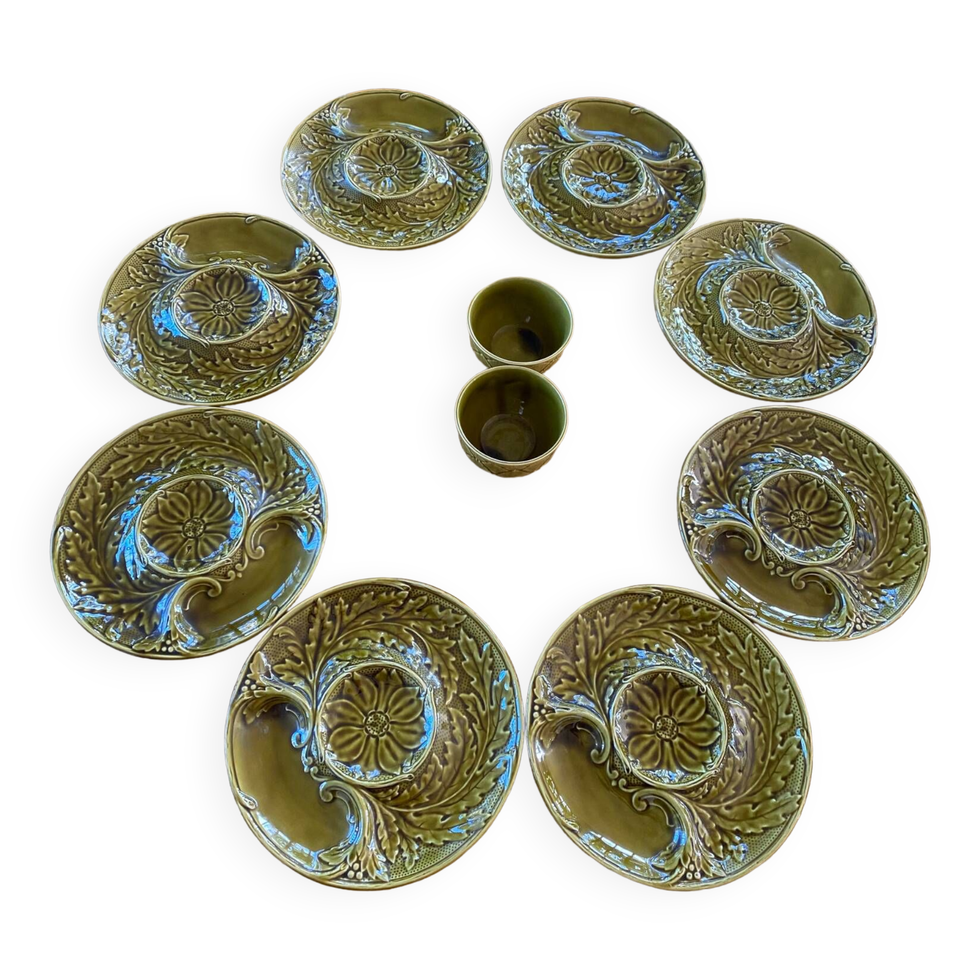 Set of 8 asparagus plates and 2 bowls from Gien