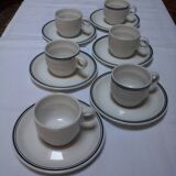 6 bistro cups with saucers