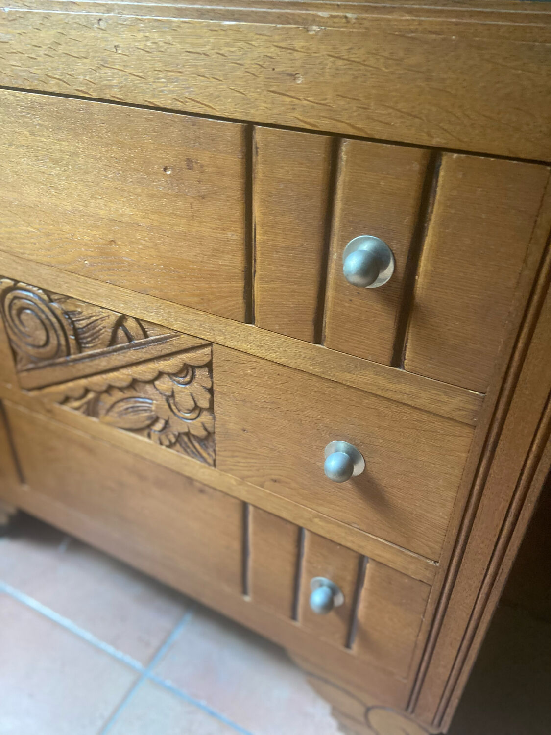 Commode art déco en chêne massif