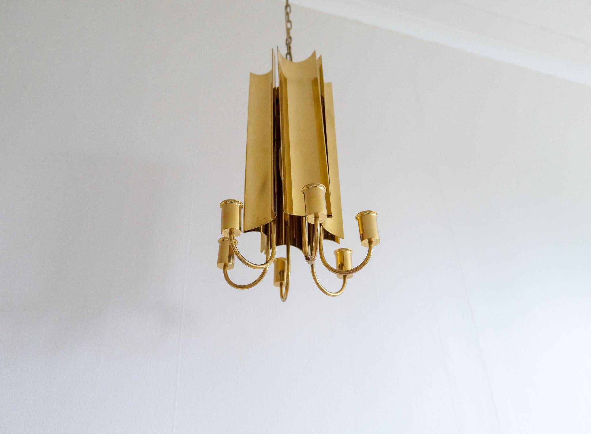 Modern mid-century brass chandelier Reflex Pierre Forssell Skultuna, Sweden