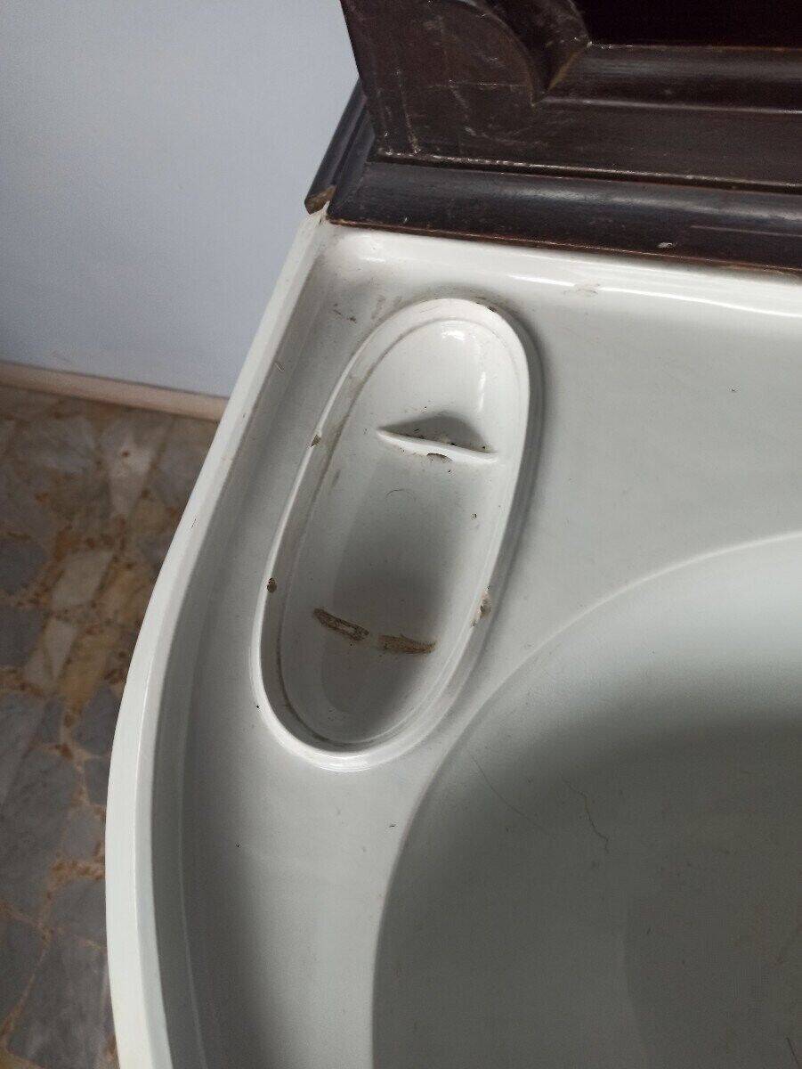 Washbasin cabinet Italy 19th century ceramic Ginori Tuscany Napoleon III