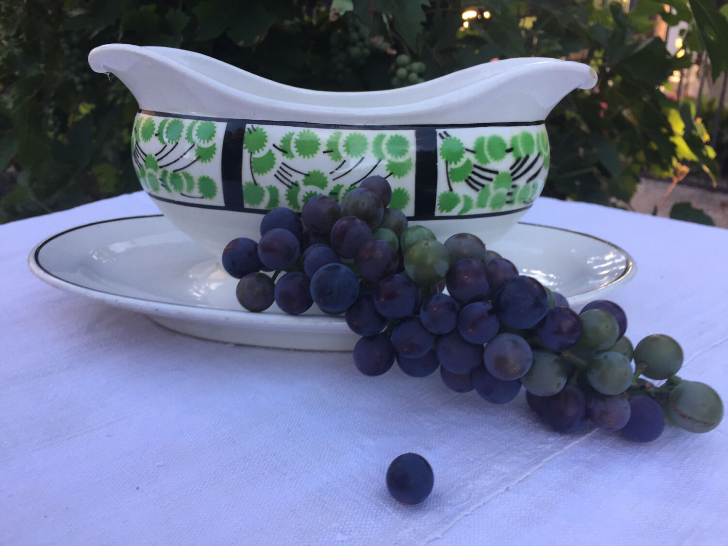 Old sauce boat made in France Digoin Sarreguemines