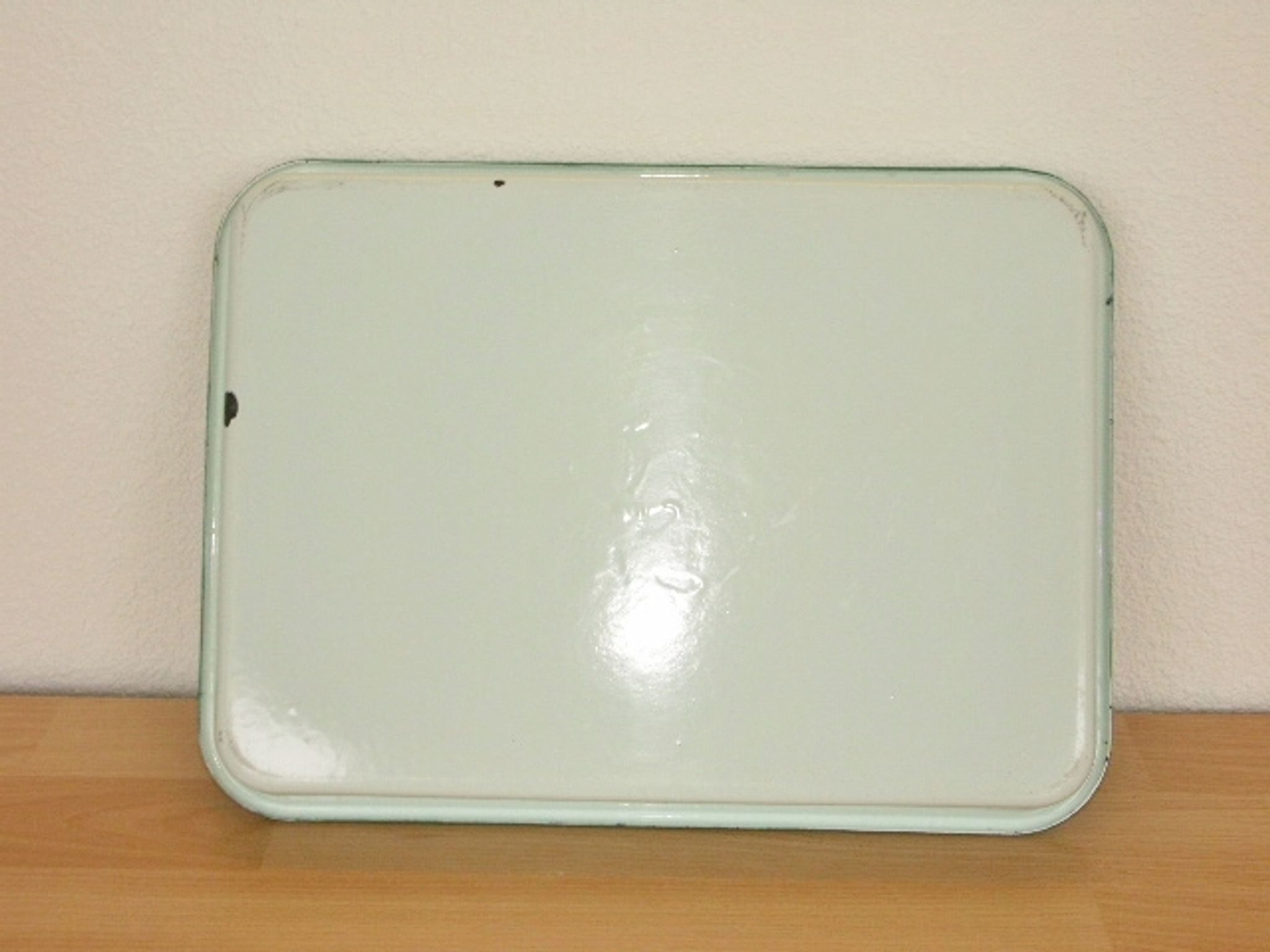 Plat rectangulaire acier émaillé vintage 30/40