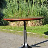 Lifting coffee table