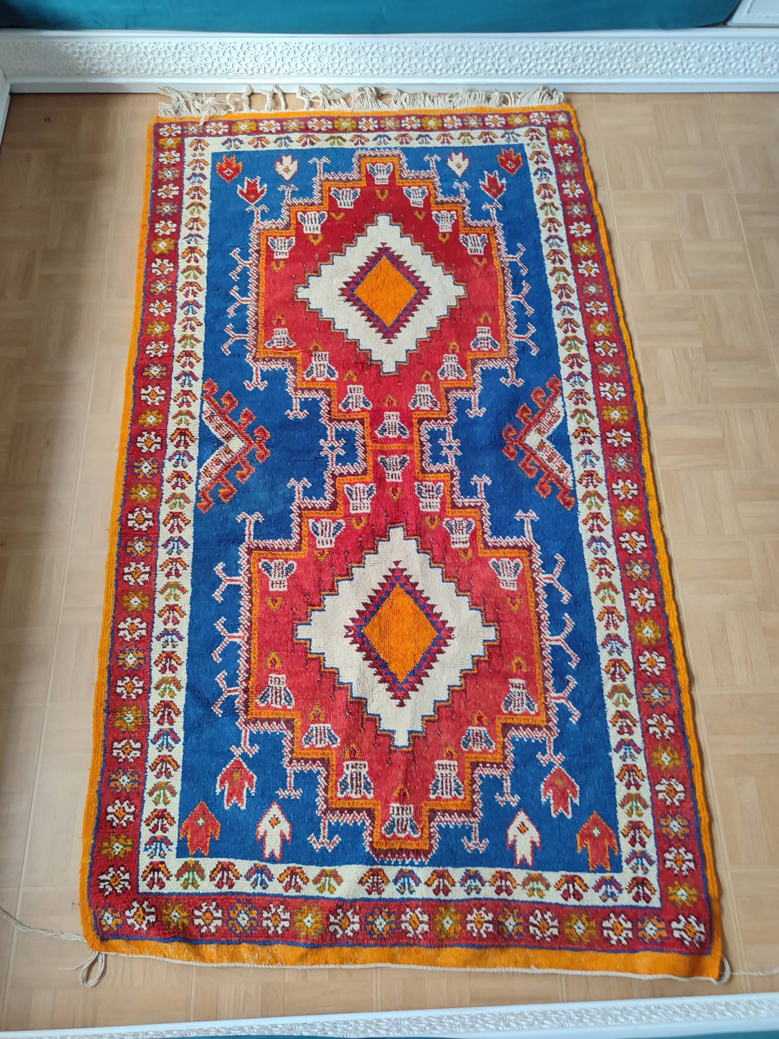 Authentic Moroccan Berber rug – 100% wool – handmade – 220 × 120 cm