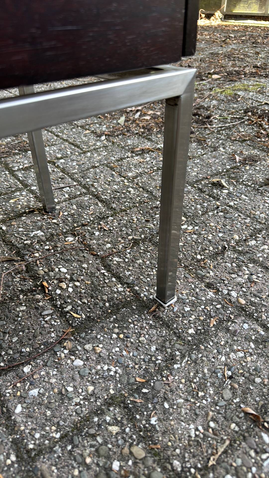 Table de chevet en palissandre vintage