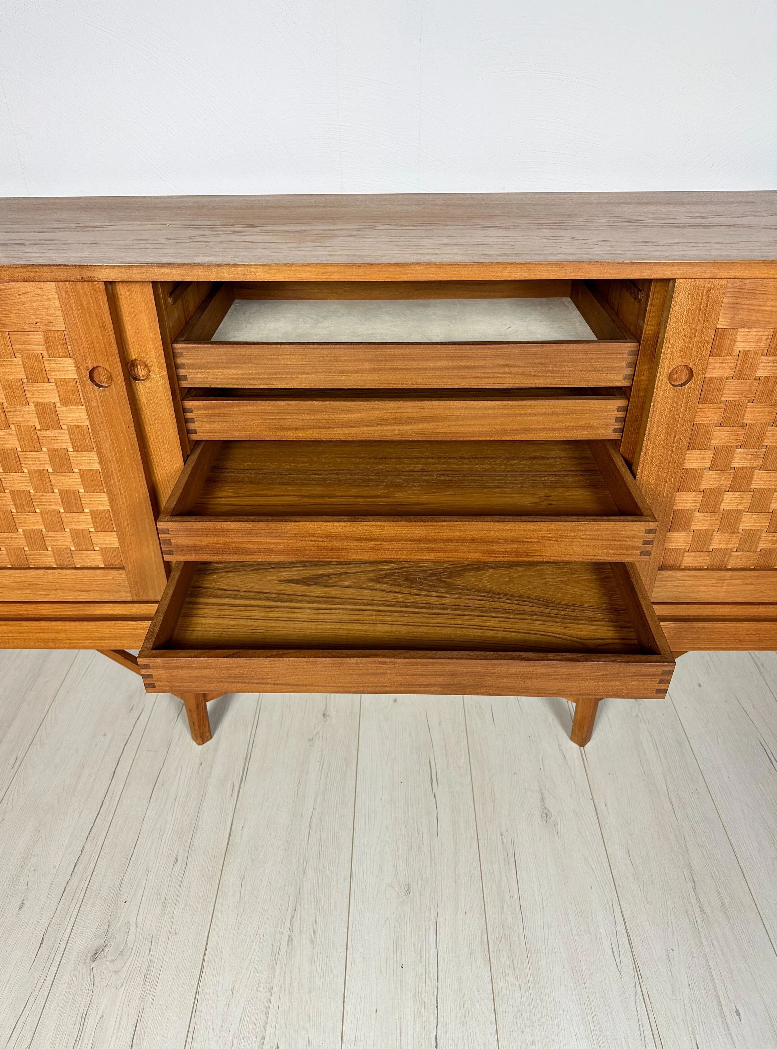 1960s Vintage Danish Teak Sideboard by Ilse & Ove Rix for Uldum Møbelfabrik
