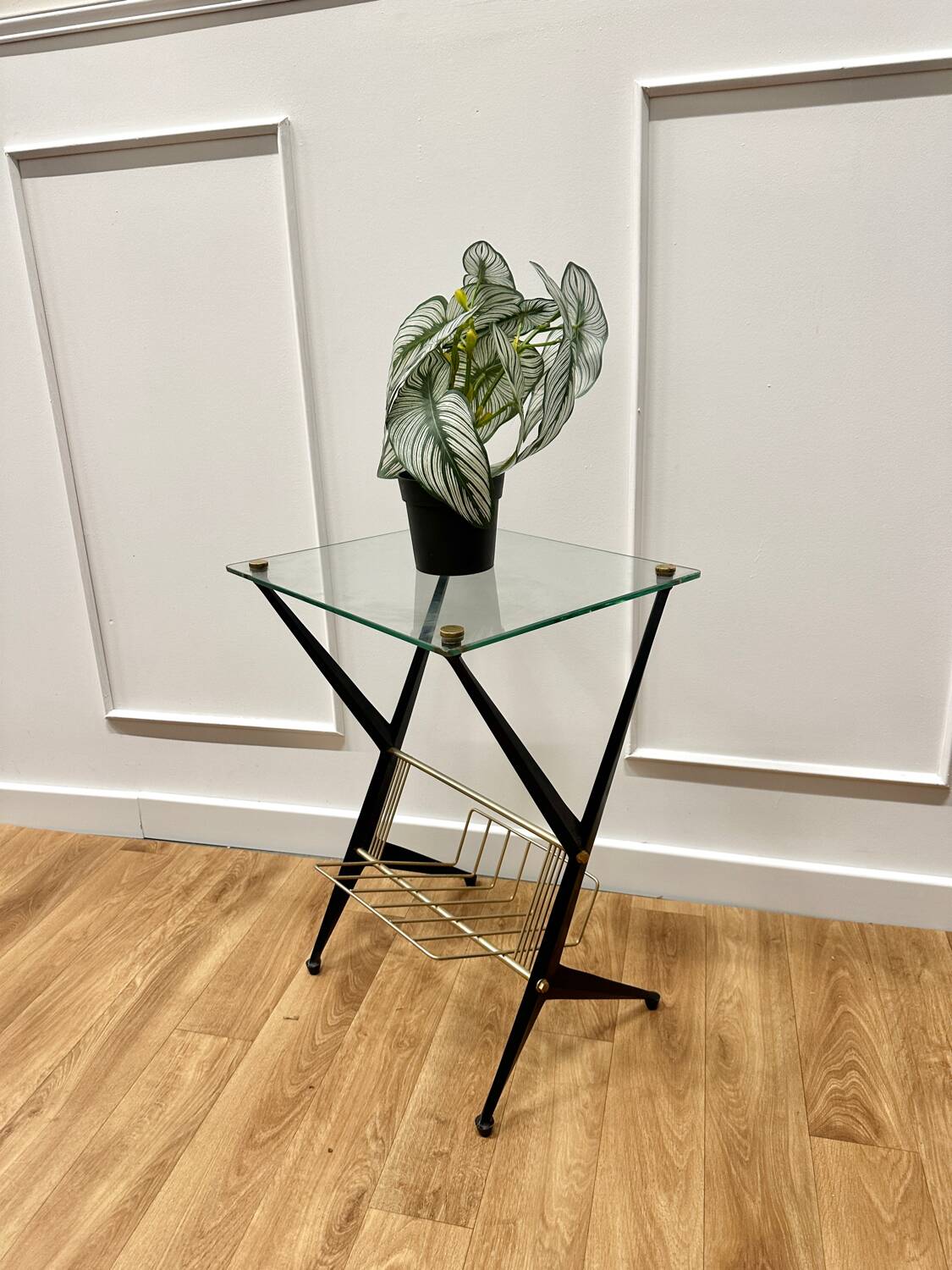 Angelo Ostuni Magazine Rack Table