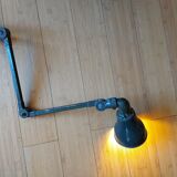 Industrial articulated lamp of the 40'S Invisaflex