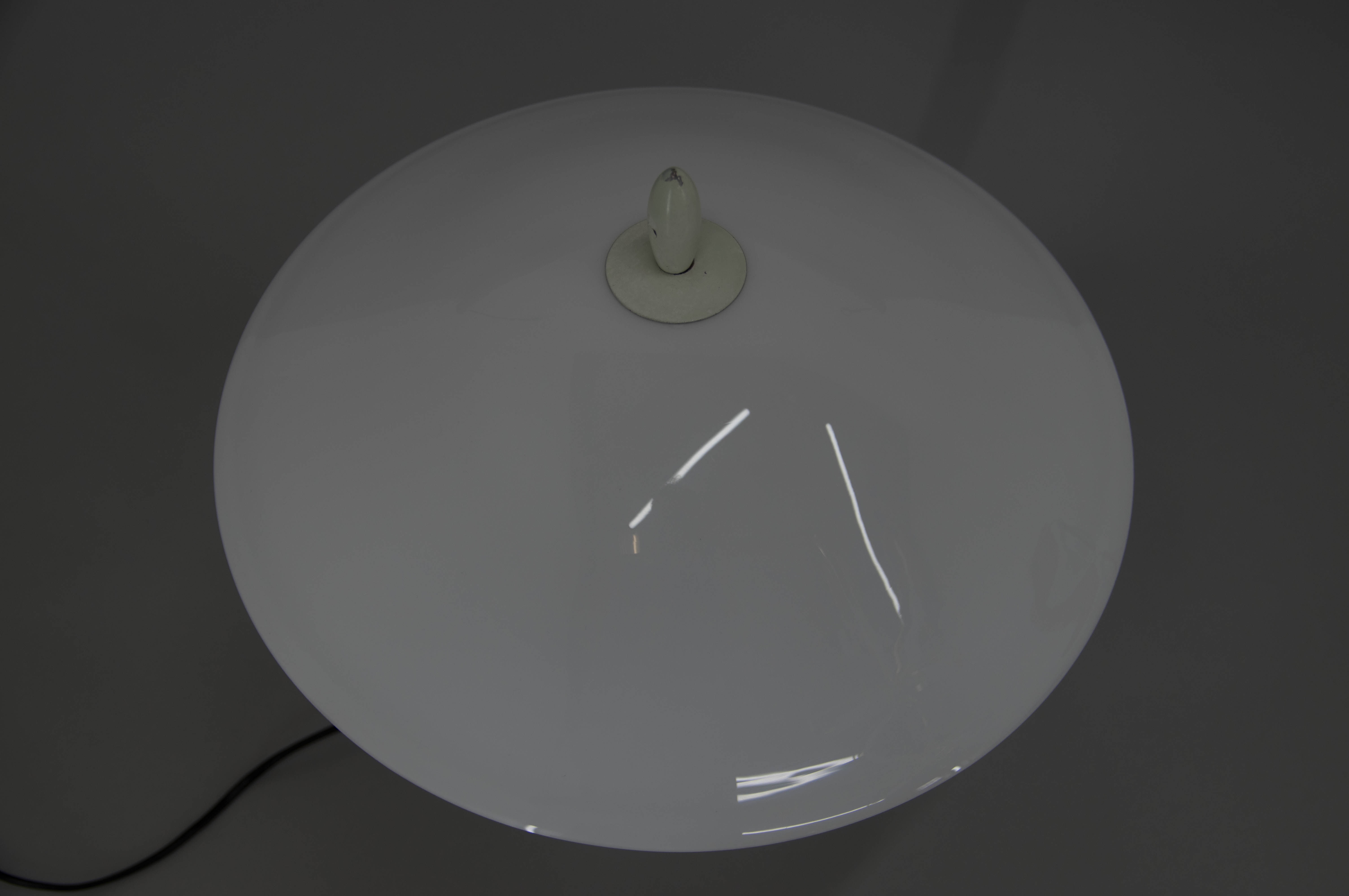 White mid-century table lamp, 1950s