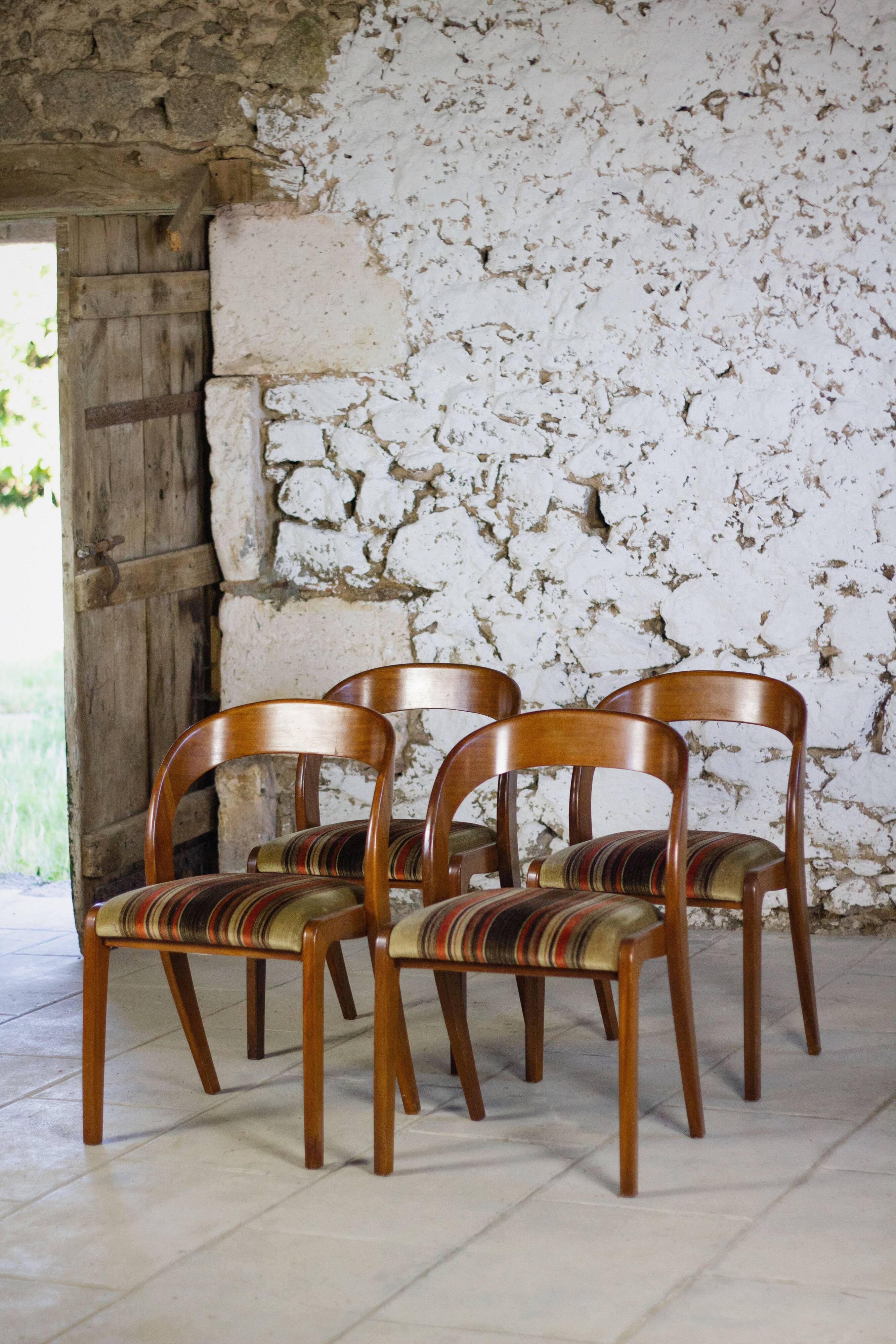 4 Baumann Gondola chairs