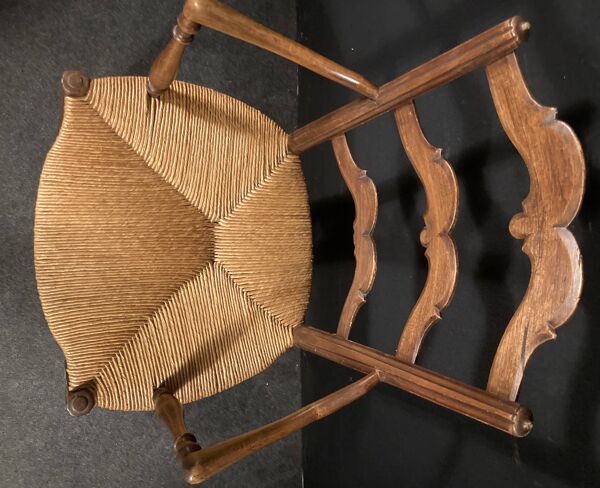 Fauteuil paillé