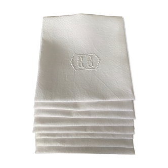 8 napkins, embroidered, monogram