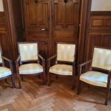 Series 4 Ep Consulat armchairs