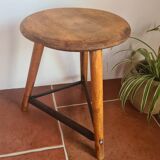 Tabouret de traite tripode