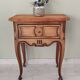 Table d'appoint de style Louis XV