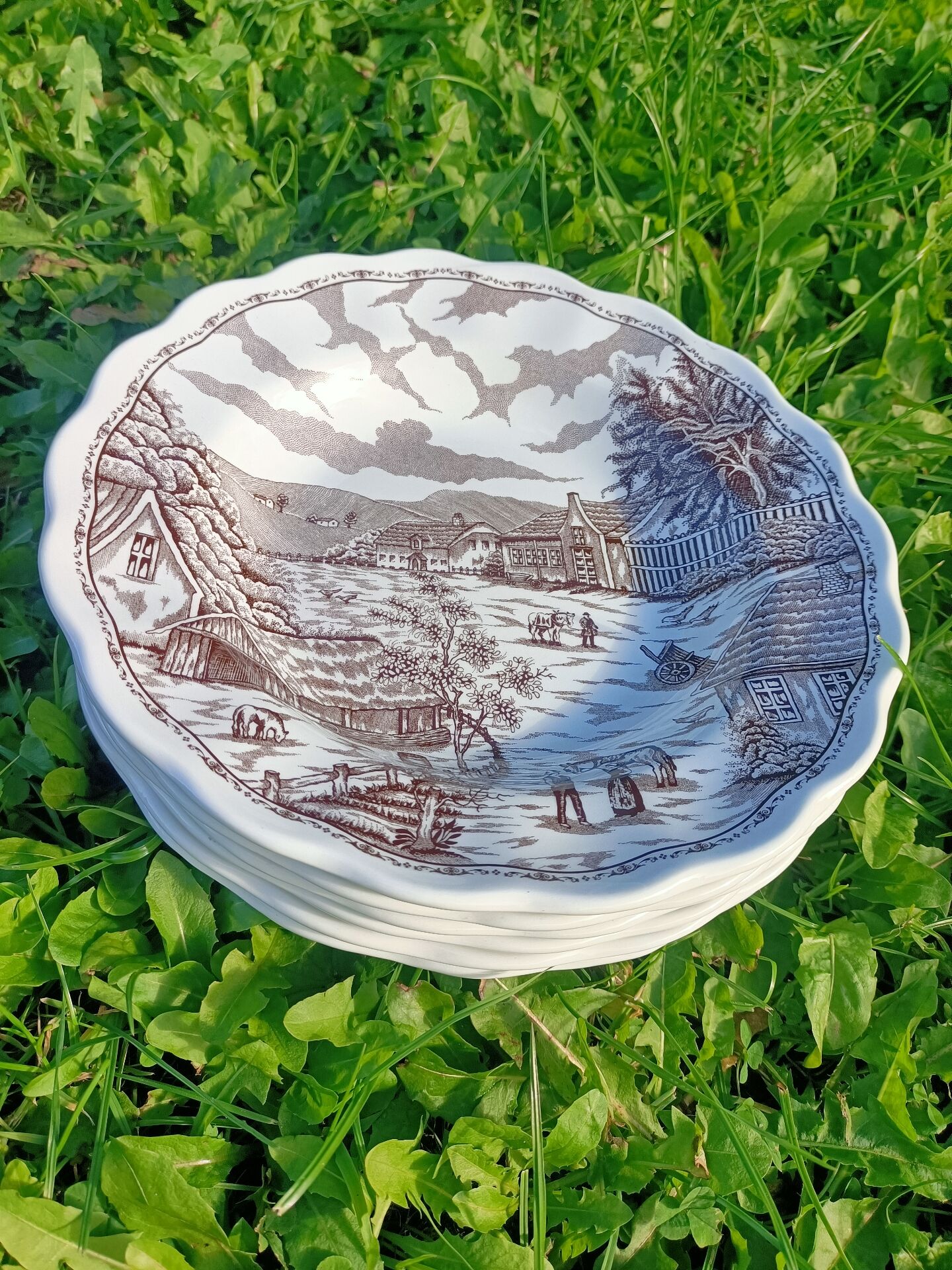 Deep plates - England