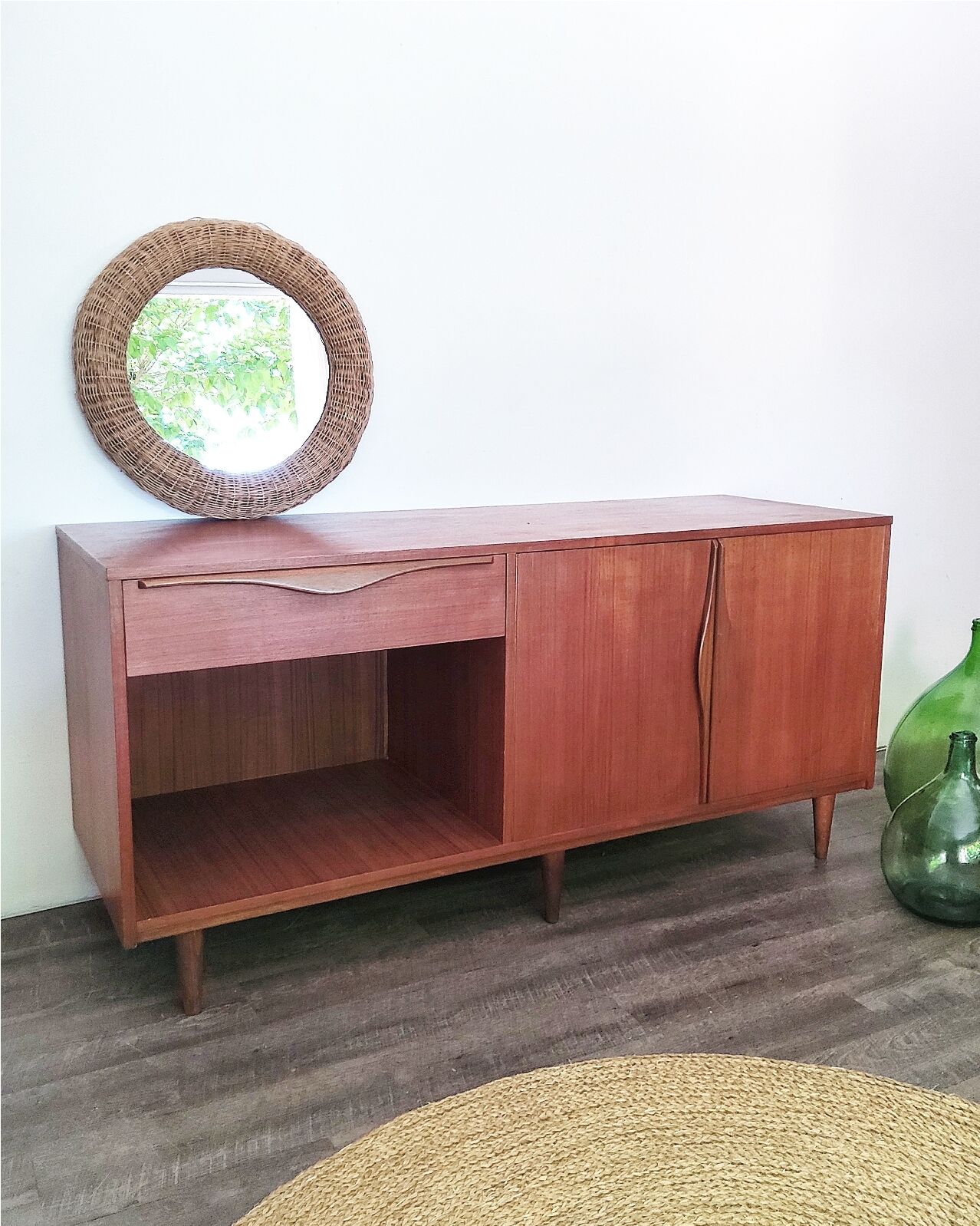 Vintage teak row