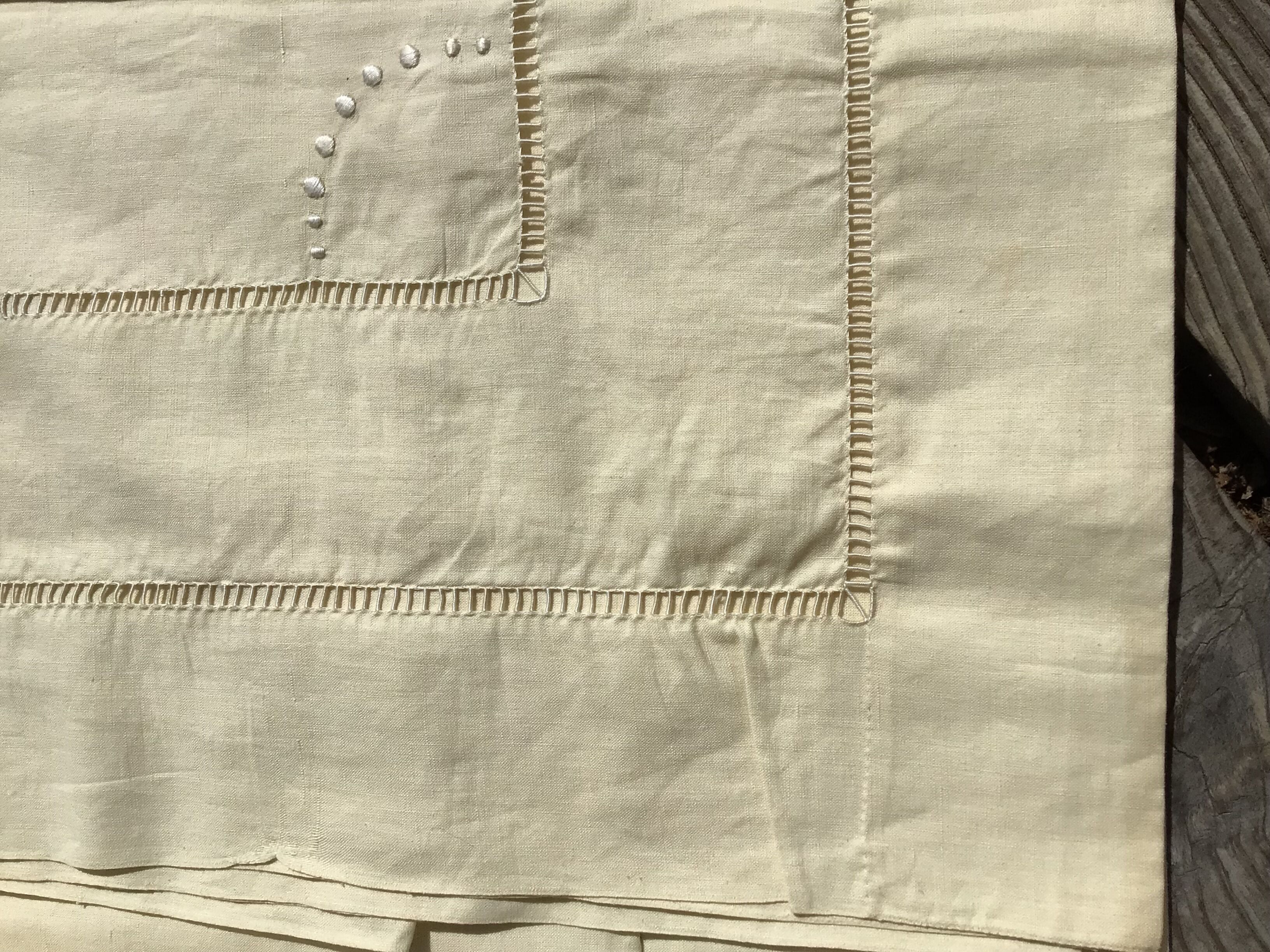 Cloth 2 places nine MB sunflowers lozenges mestizo beige