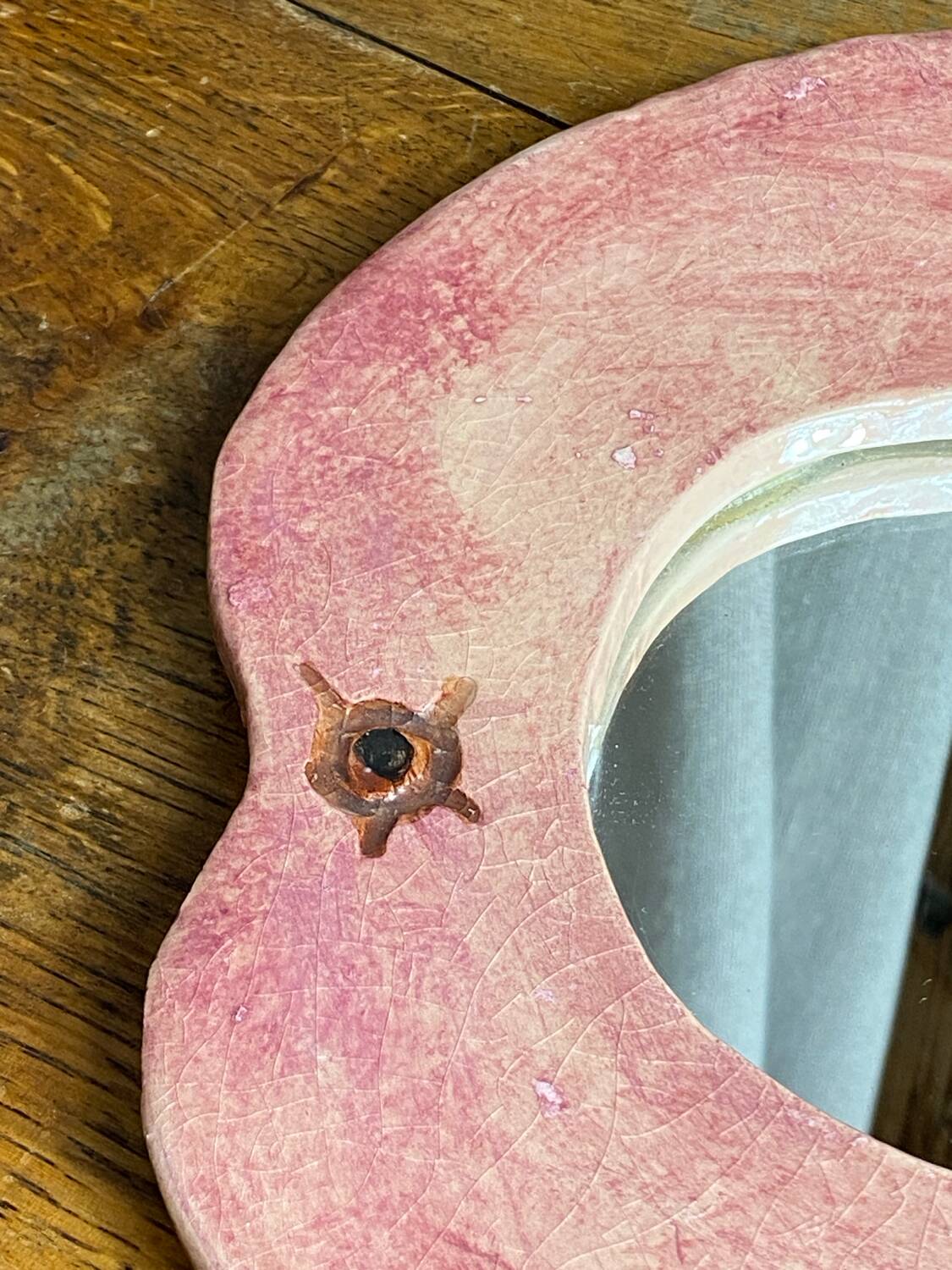 Ceramic apple mirror