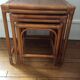 Tables gigognes en rotin vintage
