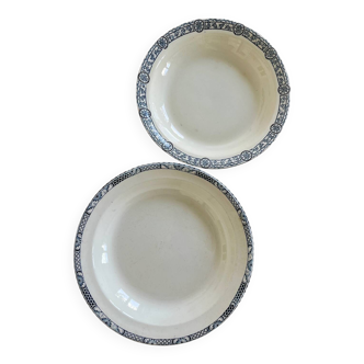 Duo of iron earth dishes