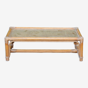 Table basse en rotin et cannage