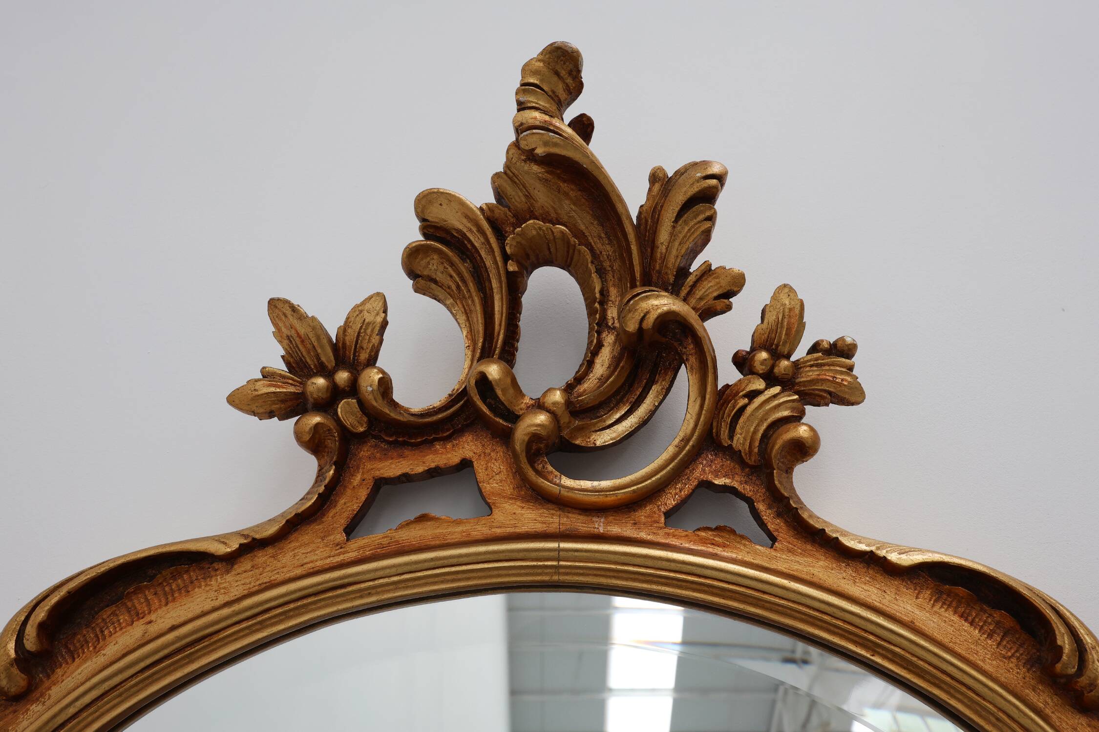Large 20th century Baroque gilt wooden mirror in Louis XV style