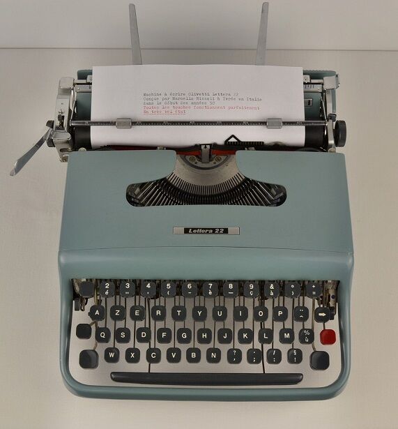 Machine à écrire Olivetti Lettera 22 - vintage 1950