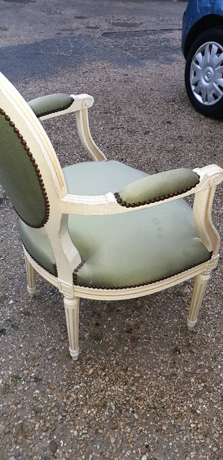 Louis xvi medallion armchair