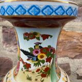 Chinese vase japan motif