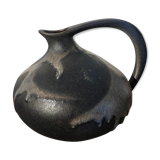 Brutalist pitcher of the 70s