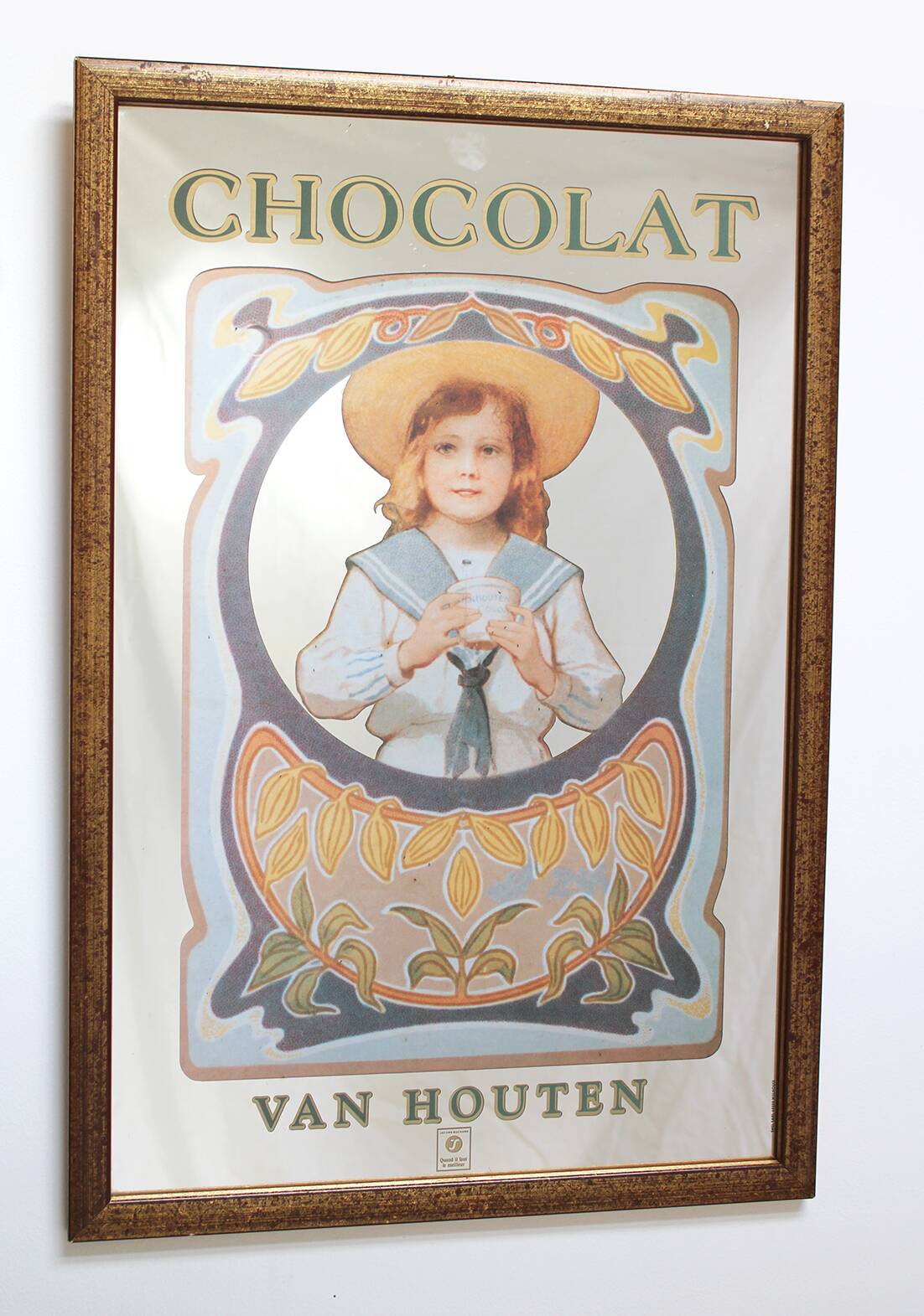 Van Houten chocolate mirror