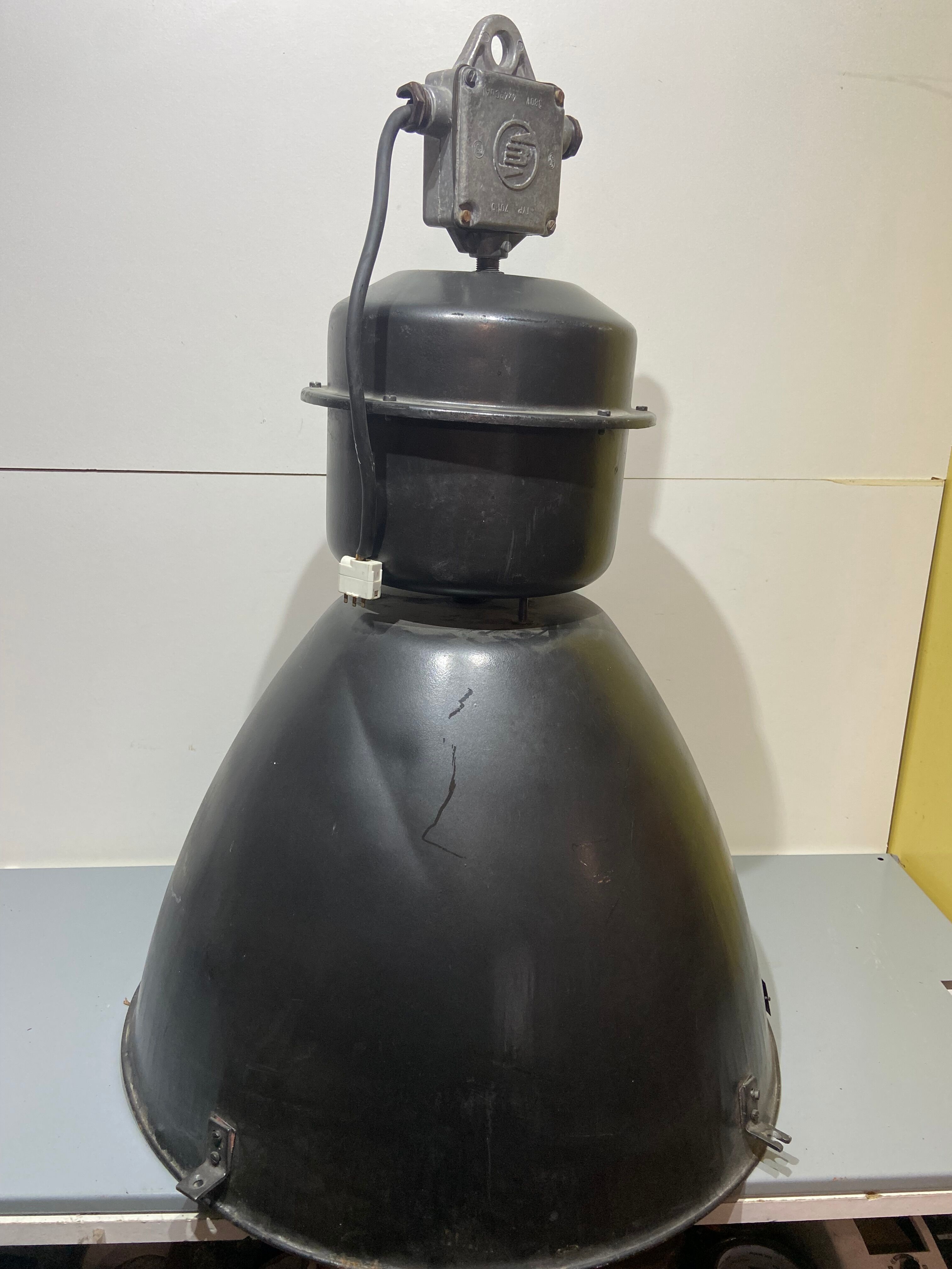 Industrial suspension