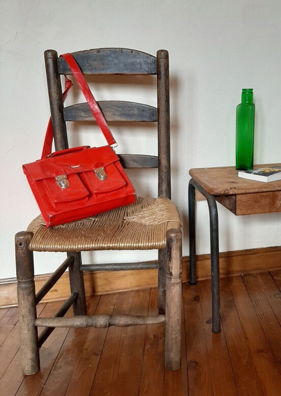 Chaise en bois et paille ancienne