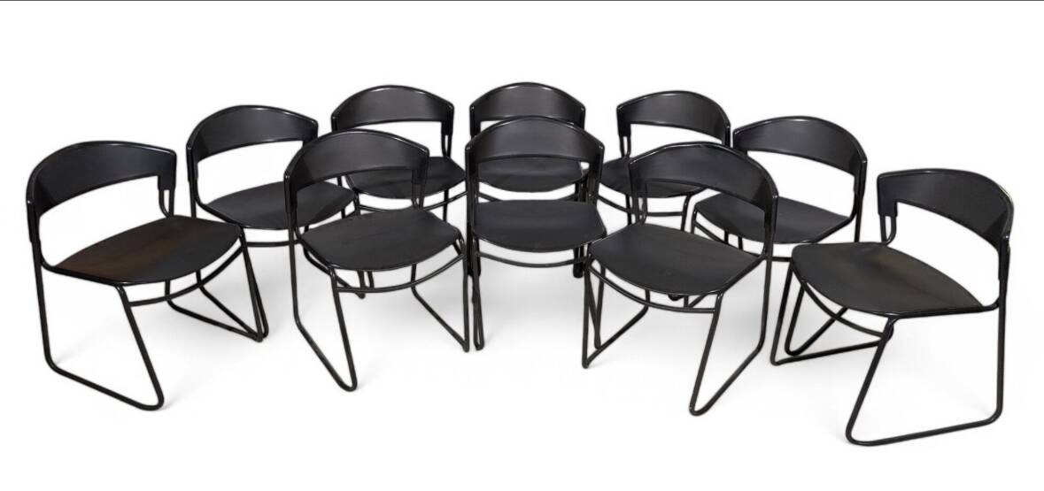 Chaises Assisa de Paolo Favoretto