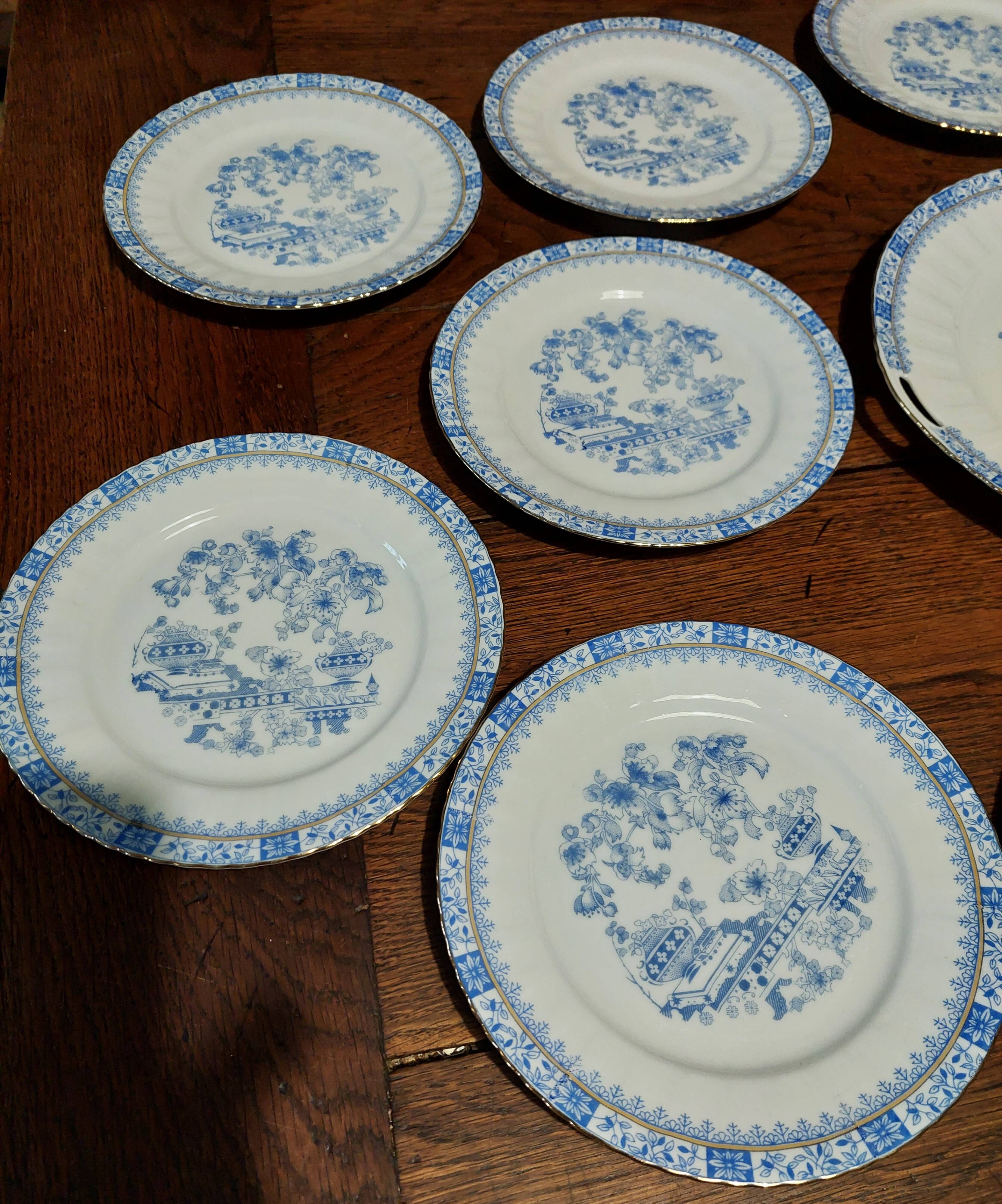 Dessert service twelve plates and round dish Bavaria China blau porcelain