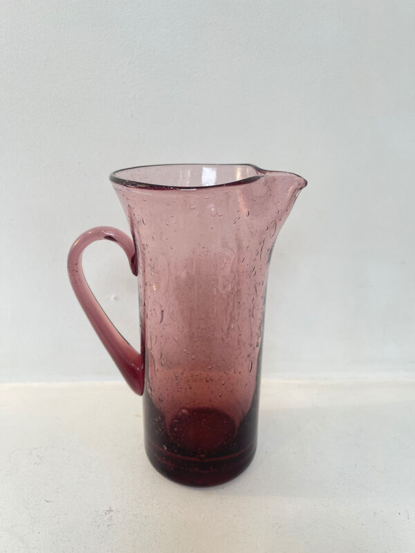 Pichet en verre soufflé rose améthyste vintage – bullé années 60/70