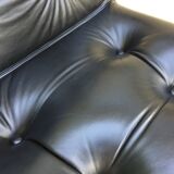 Comforto leather armchair by Mobilier international