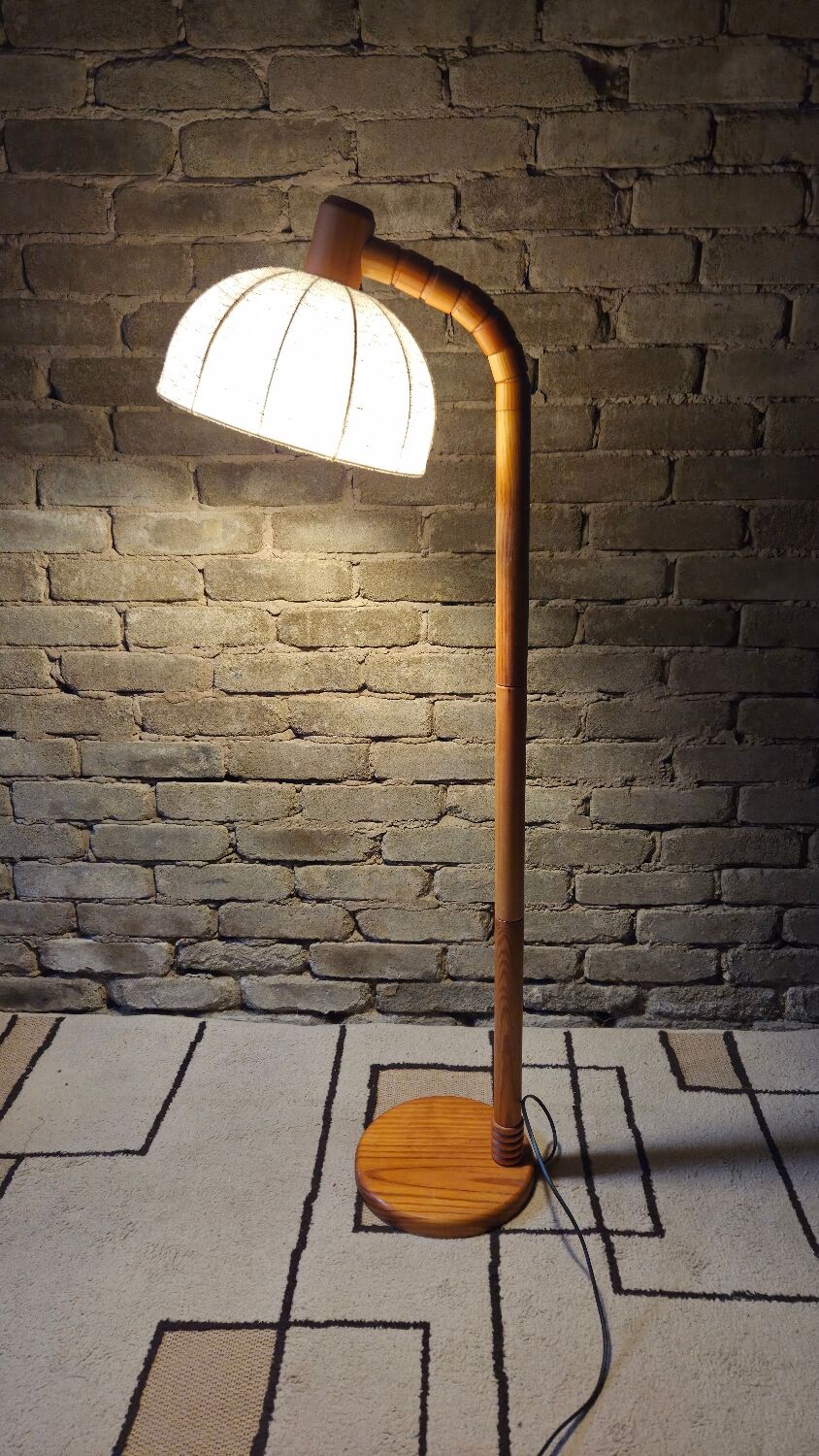 Danish pine floor lamp 1970