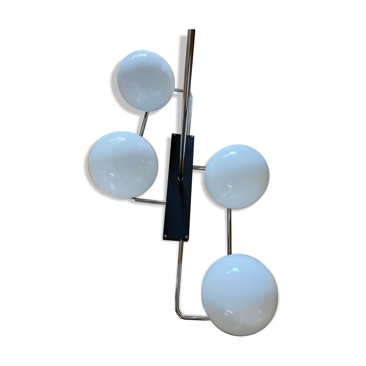 Lustre chrome et opaline années 70